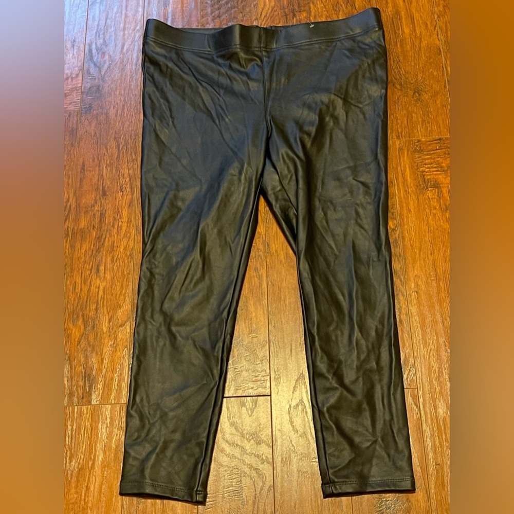 LOFT faux leather black pants leggings back zip zipper size 16 NEVER WORN